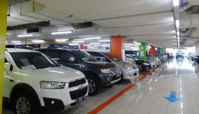 Cari Mobil Bekas Umur Setahun, Harga Cuma Rp120 Jutaan'