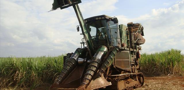Heber Lubis: Dibutuhkan Alat Berat Untuk Petani Kurang Mampu