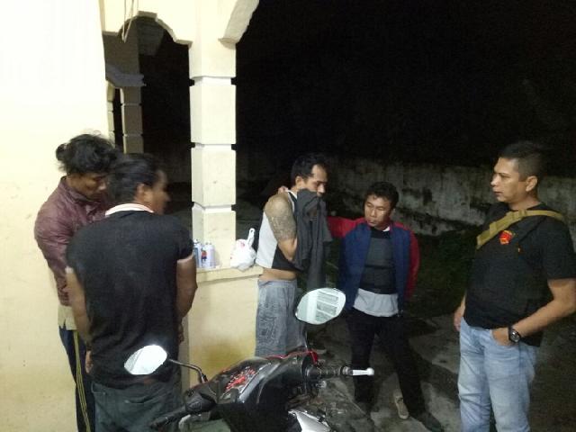 Tiga orang Kawanan Spesialis Pencurian Sepeda Motor Dibekuk Mapolsek Limapuluh