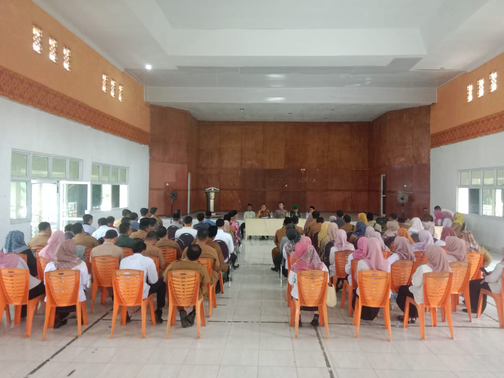Camat Inuman Pimpin Rapat Pembentukan Panitia Hadapi Agenda Besar di Kuansing