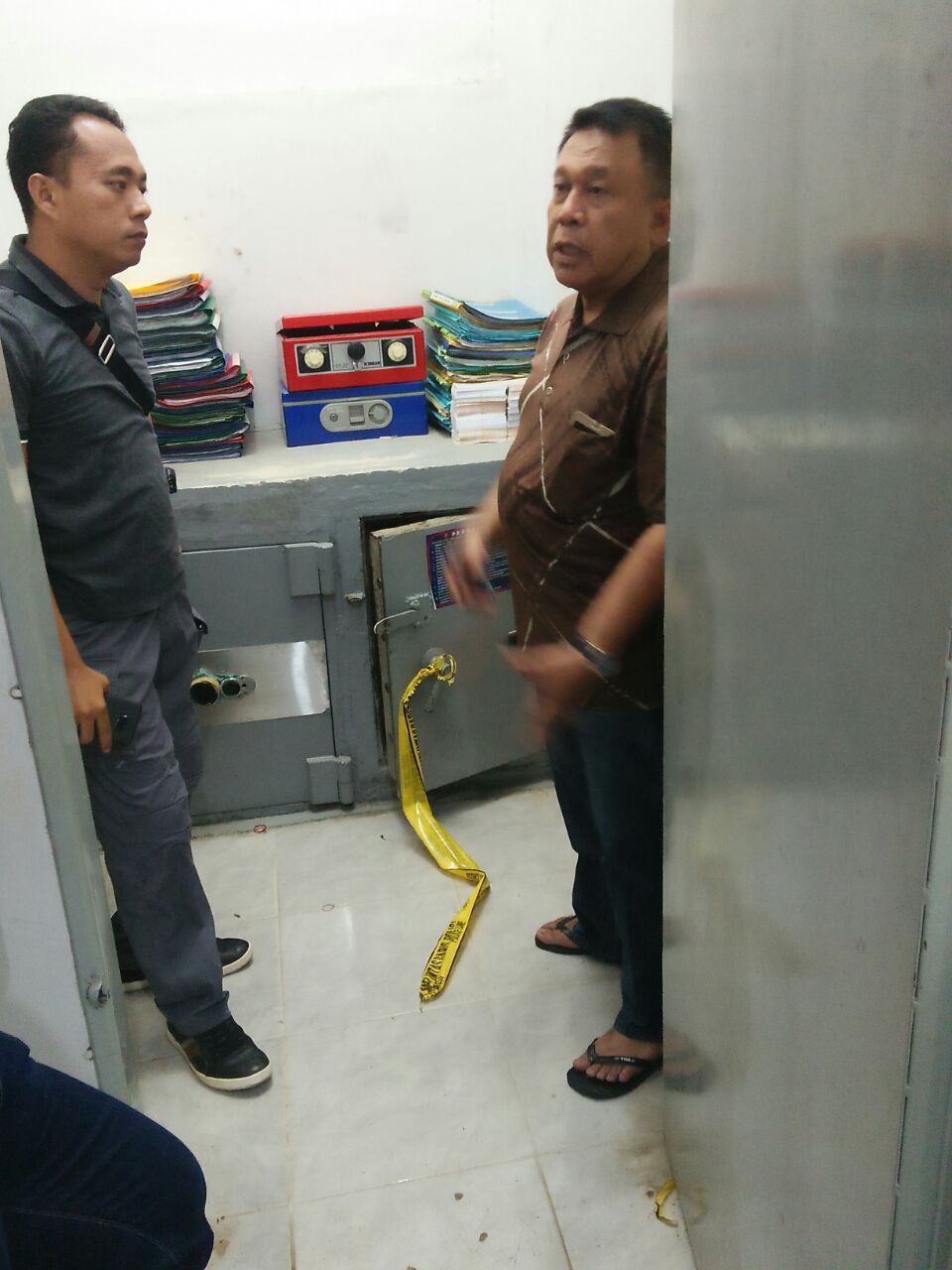 Dibobol Maling, Rp 1 Miliar Lebih Uang Lenyap dari Brankas Bank BRI Kotabaru