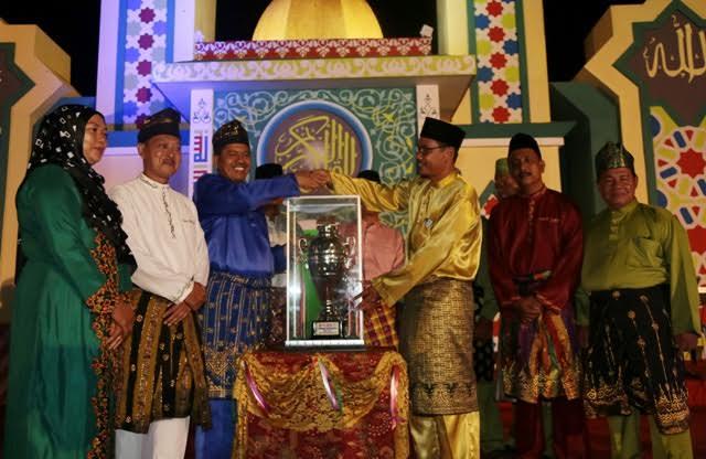 Kampung Tanjung Kuras Rebut Juara Umum