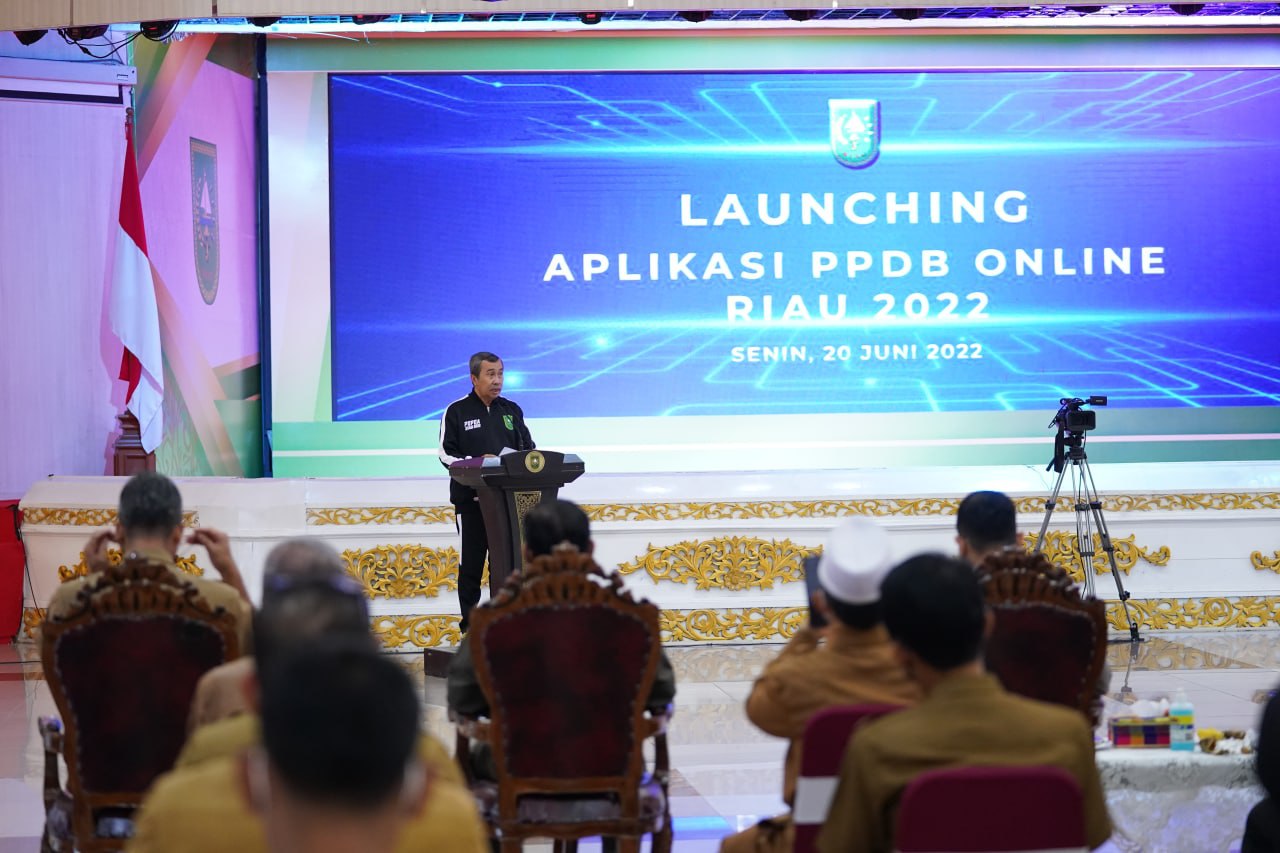 Gubri Launching Aplikasi PPDB SMA/SMK