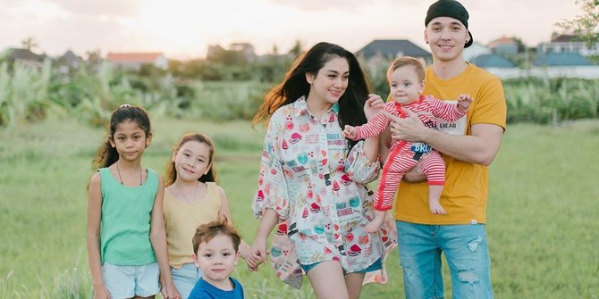 Stefan William Sudah Punya Empat Anak di Usia 26 Tahun, Mau Nambah Lagi