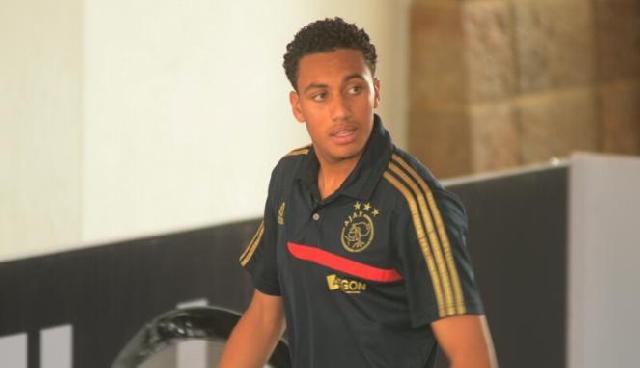 Pemain Berdarah Indonesia Merapat ke Klub Premier League