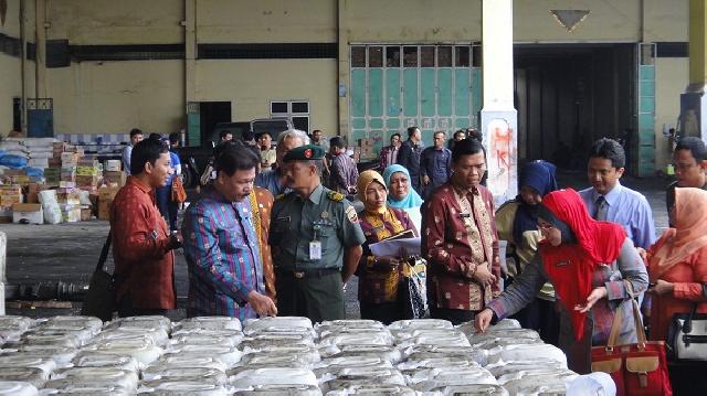 Rugikan PAD, Keberadaan Gudang Perlu Cek Legalitasnya