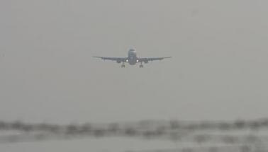 Kabut Asap Buat Pengusaha Penerbangan di Pekanbaru Merugi