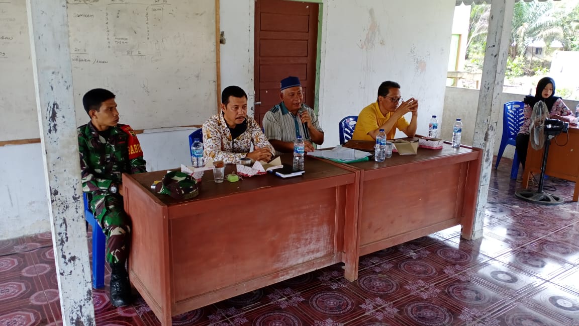 Reses Anggota DPRD Rohul di Hadiri Babinsa Koramil 10/ Kunto Darussalam