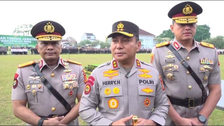 Jabat Wakapolda Riau, Brigjen Hengki Haryadi Gantikan Jossy Kusumo