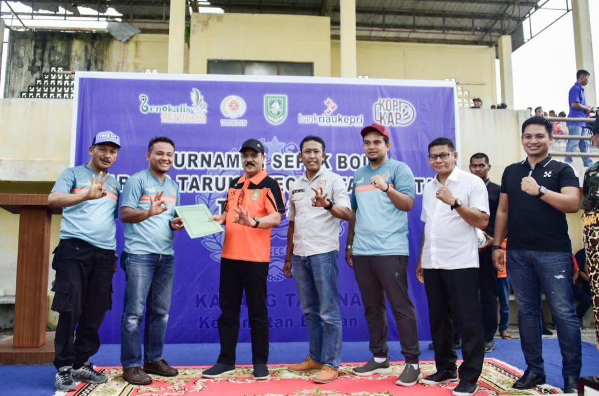 Bangkitkan Semangat Olahraga, Karang Taruna Kecamatan Bantan Gelar Turnamen Sepak Bola