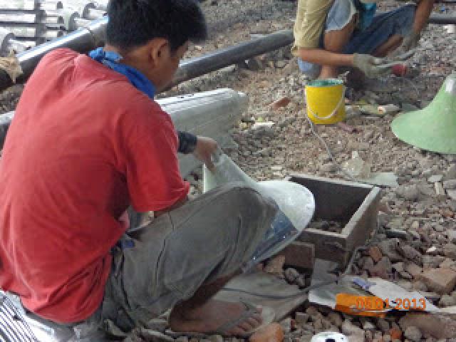 Pekerjaan Taman Median Jalan di Pekanbaru Asal-asalan