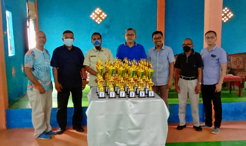 Kadis Parpora Rohil Buka Kejuaraan Bulutangkis JC-Cup 2021