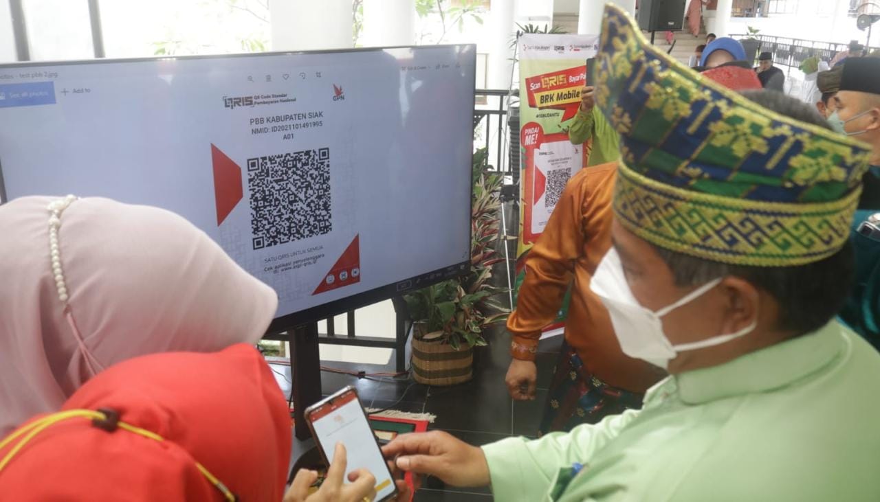Alfedri Sebut, Fitur QRIS Bank Riau Kepri Kado Terindah di HUT Kabupaten ke 22 Tahun