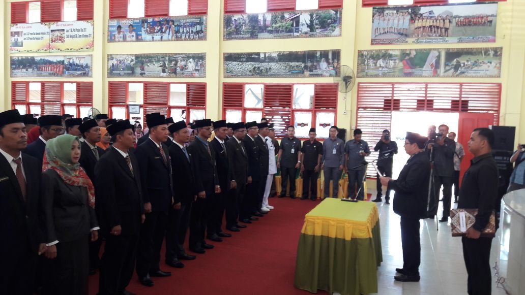 Ini Nama Nama Pejabat Eselon III dan IV yang dilantik Plt. Sekda Kuansing