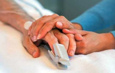 Orang Sekarat yang Suka Mengeluarkan Suara Aneh, Apa Benar?