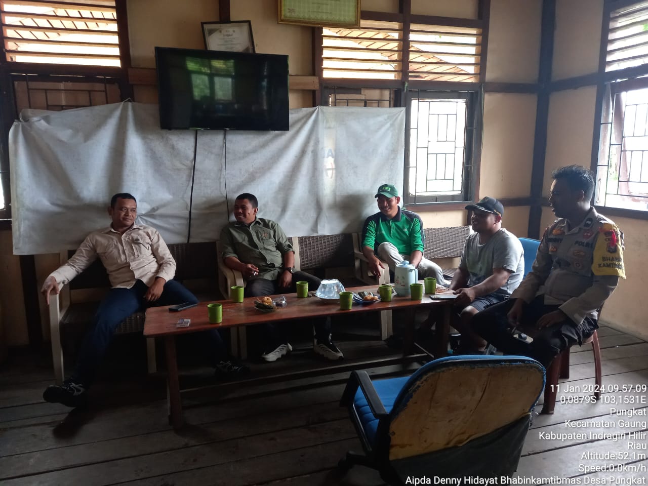 Polsek Gaung Dorong Sambang dan Sosialisasi Pemilu Damai 2024 di Desa Pungkat