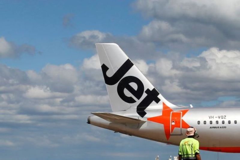 3 Penumpang Kelahi Gara-Gara Ponsel, Penerbangan Jetstar Tertunda