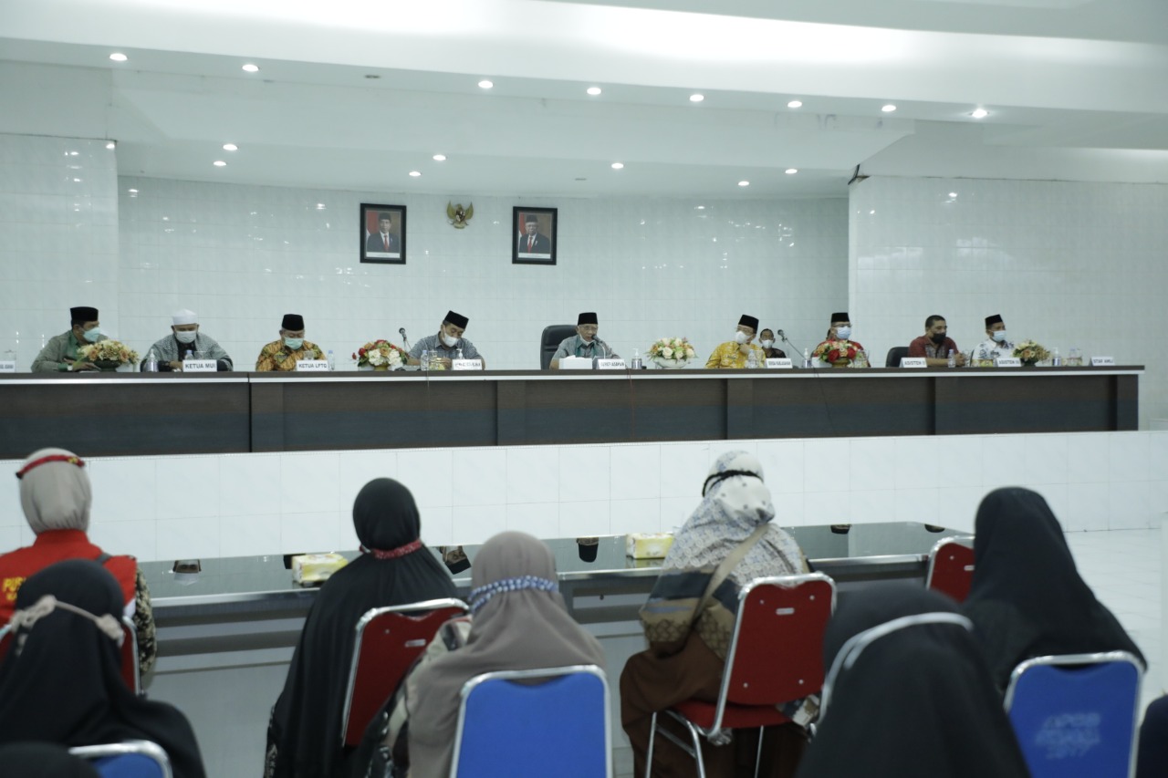 Bupati Asahan Lepas Kafilah Kabupaten Asahan Untuk mengikuti  STQH Ke XVII Provinsi Sumatera Utara