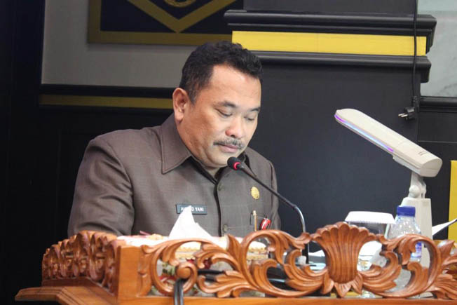 Sekwan DPRD Pekanbaru Bantah pernyataan Kepala BPKAD, 'Kita Sudah Kembalikan 6 Unit Mobil Dinas'