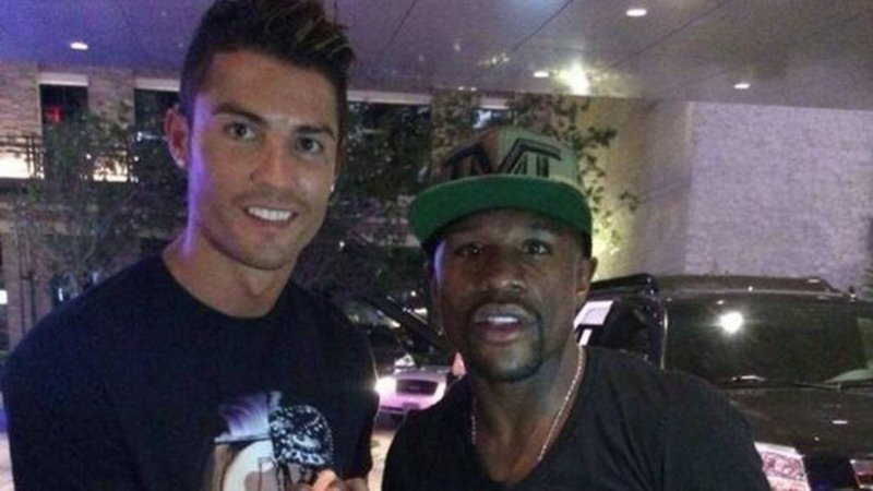 Floyd Mayweather Jr Ingin Beli Klub Liga Inggris Sekaligus Boyong Ronaldo