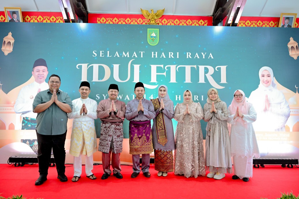 Bupati Bengkalis Kasmarni Hadiri Open House Forkopimda Riau