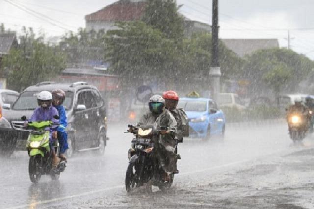 Sore Hingga Malam Hujan Berpotensi Terjadi di Wilayah Riau