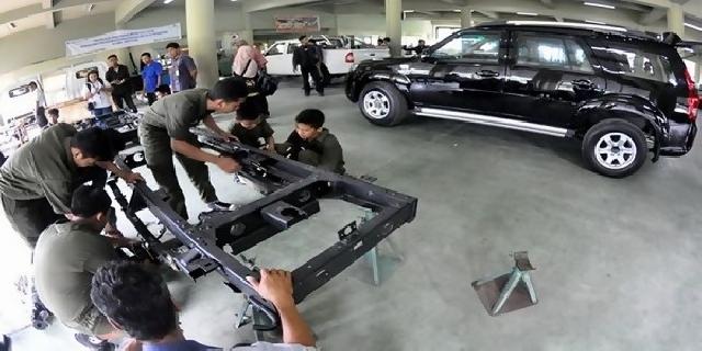 Gagal di Esemka, kini pemerintah coba mobil perdesaan