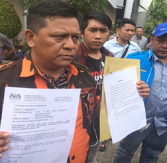 Buntut Bendera Terbalik Di SEA Games Malaysia, Ormas Demo Konsulat Malaysia di Pekanbaru