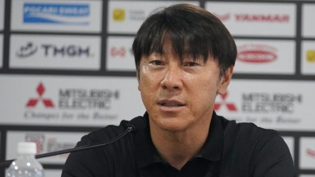 Shin Tae Yong Kesal Wasit Tidak Menghukum Pelatih Thailand