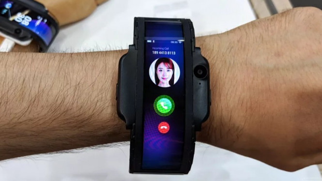 Nubia Pamerkan Smartphone Baru Berlayar Lengkung