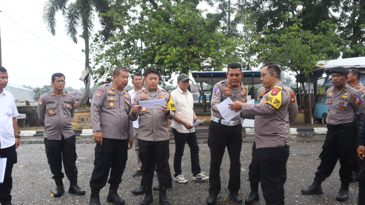 Kapolres Kuansing Tinjau Lokasi Pacu Jalur 2025, Sterilisasi dan Keamanan Jadi Prioritas