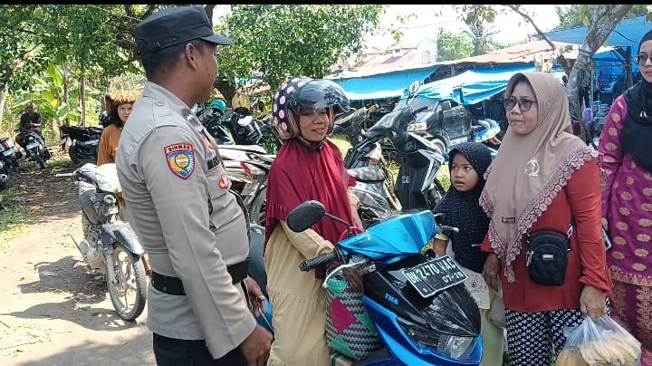 Polsek TPTM Gelar Patroli Dialogis di Pasar Pekan Jumat, Antisipasi C3