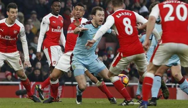 Berikut Hasil Pertandingan Sepakbola 22-23 Januari 2017