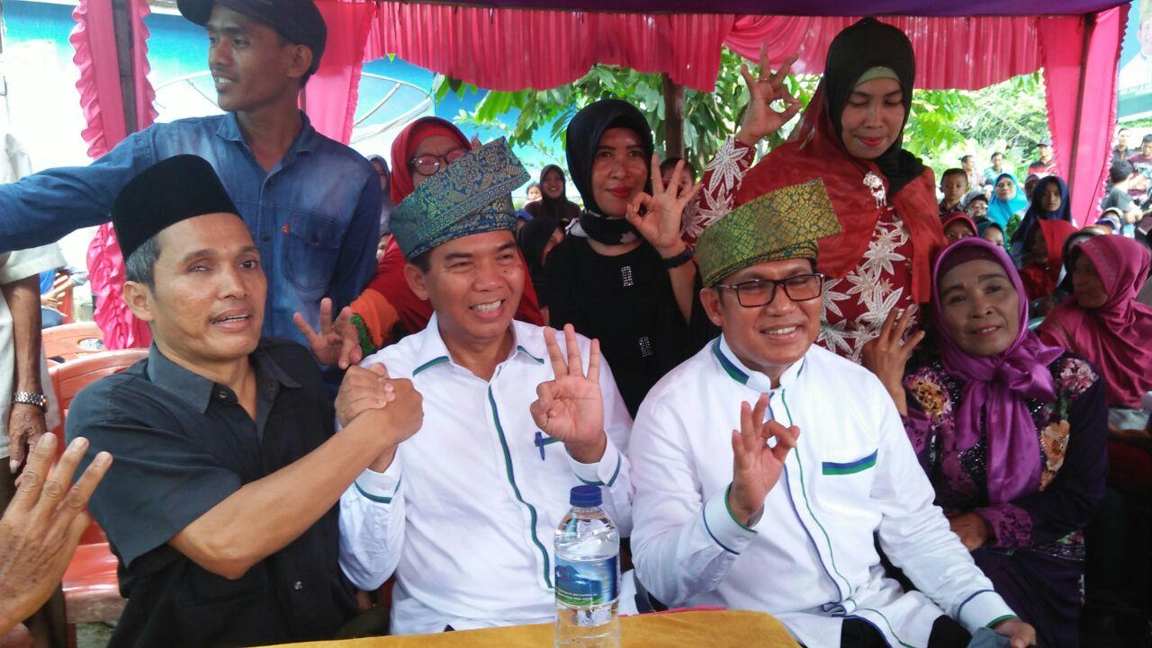 Kampanye di Meranti ini Janji Firdaus-Rusli