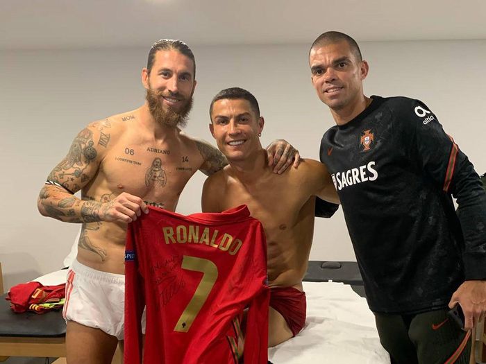 Sergio Ramos Langsung Reunian Sama Cristiano Ronaldo