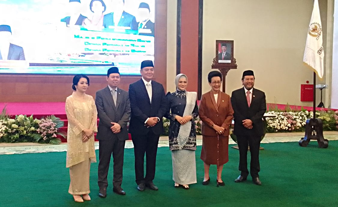 DPD RI Lantik Sekjen Baru, Sultan Bachtiar Najamudin Tekankan Profesionalisme dan Sinergi