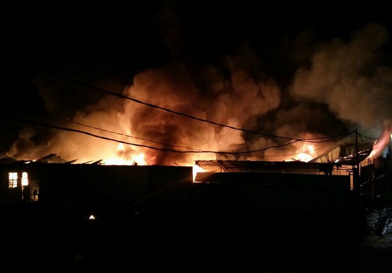 Ternyata ini yang Terbakar Hebat di Jalan Soekarno Hatta Pekanbaru Malam tadi
