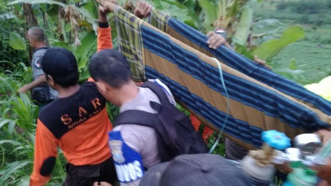 Terjebak di Lubang Saat Cari Harta Karun, 3 Orang Meninggal