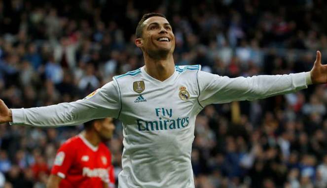Jegerrr .. Ronaldo Gemilang, Madrid Permalukan Valencia