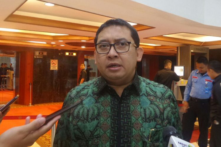 Bantah Isu Selingkuh, Fadli Zon Akan Tempuh Jalur Hukum