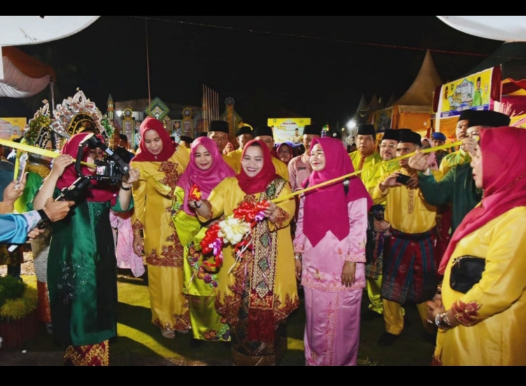 Dibuka Kasmarni, 13 Stand Bazar Meriahkan MTQ Tingkat Kecamatan Bathin Solapan