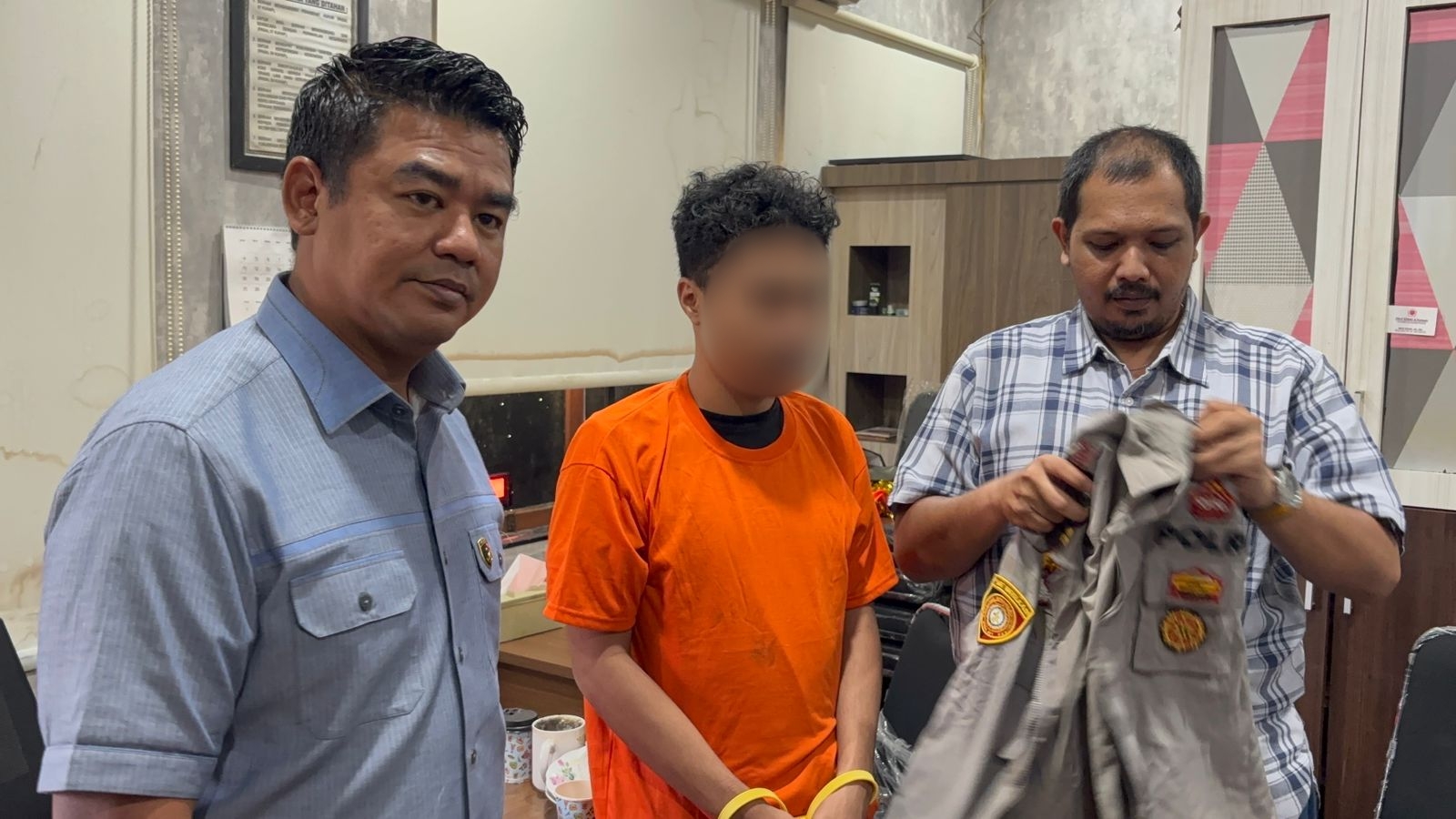 Ngaku Polisi, Pria di Pekanbaru Gelapkan PS4 dan Tipu Sejumlah Wanita