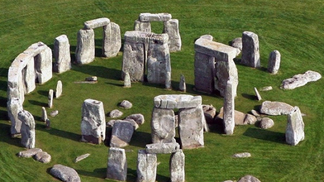 Batu Stonehenge Mungkin Sudah Ada Sebelum Manusia