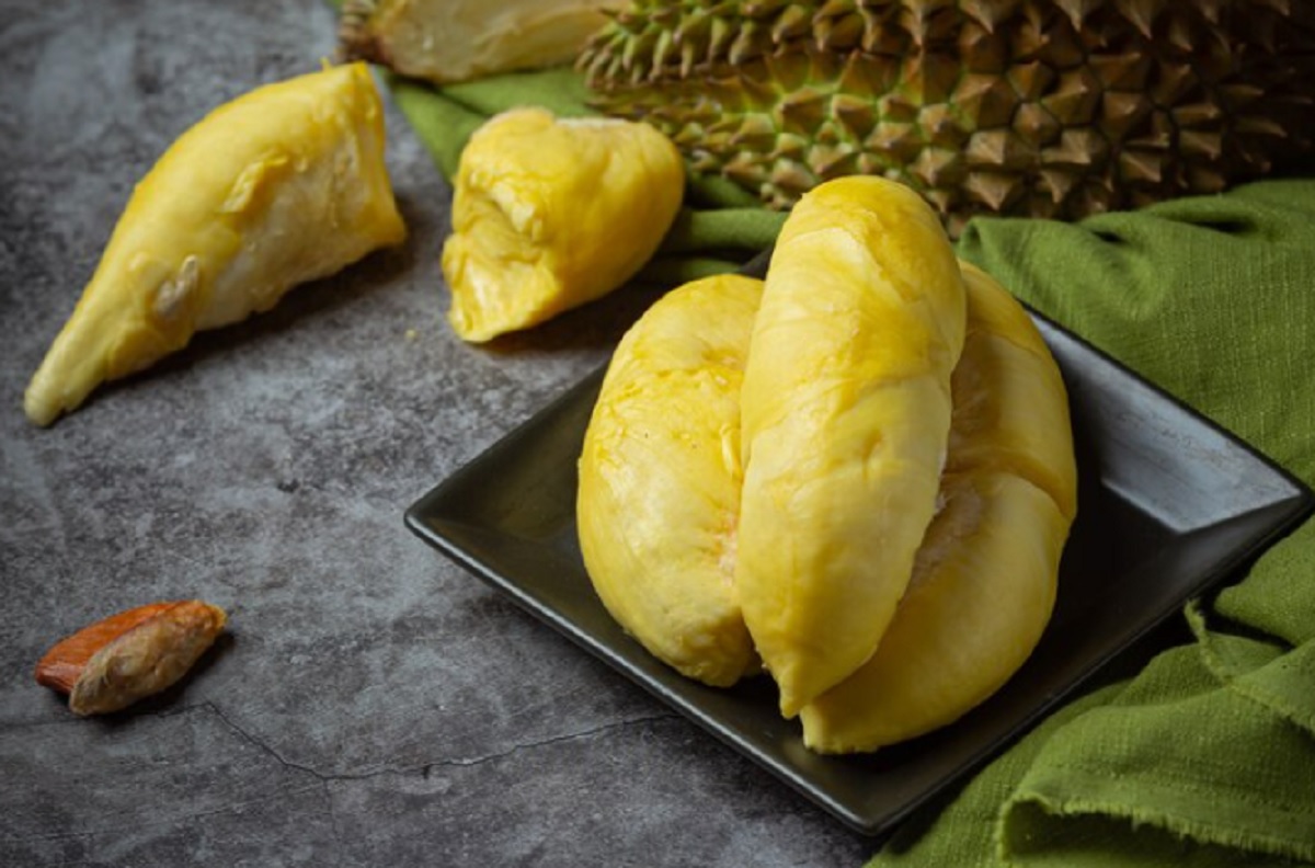 8 Makanan dan Minuman Ini Tidak Boleh Dikonsumsi Bersama Durian