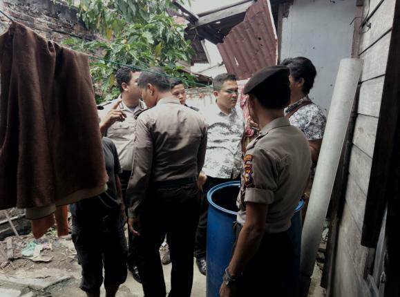 Heboh, Pasutri di Dumai Kesentrum, Istri Tewas Ditempat