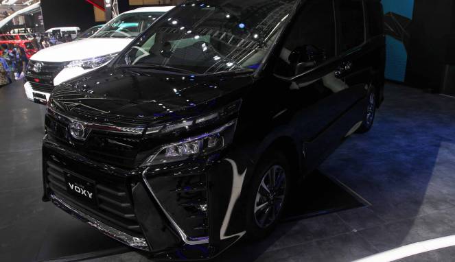 Toyota Kewalahan Penuhi Pesanan Voxy