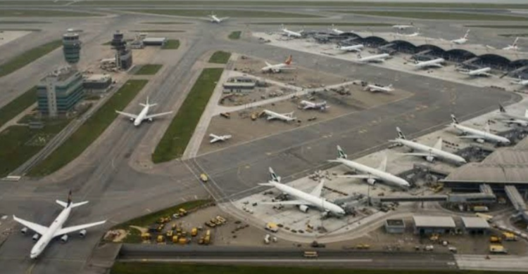 Dilarang Masuk Ke Hong Kong, Industri Penerbangan RI Makin Kembang Kempis