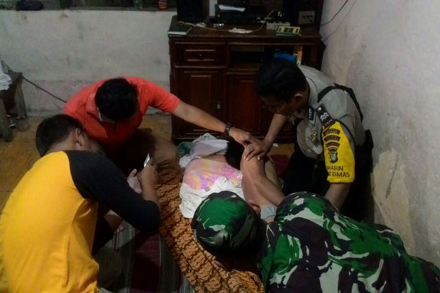 Seusai Jemput Istri, Tukang Parkir Ini Gantung Diri