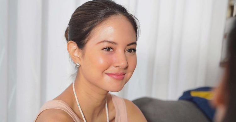 Aurelie Moeremans, Putusin Pacar Toxic