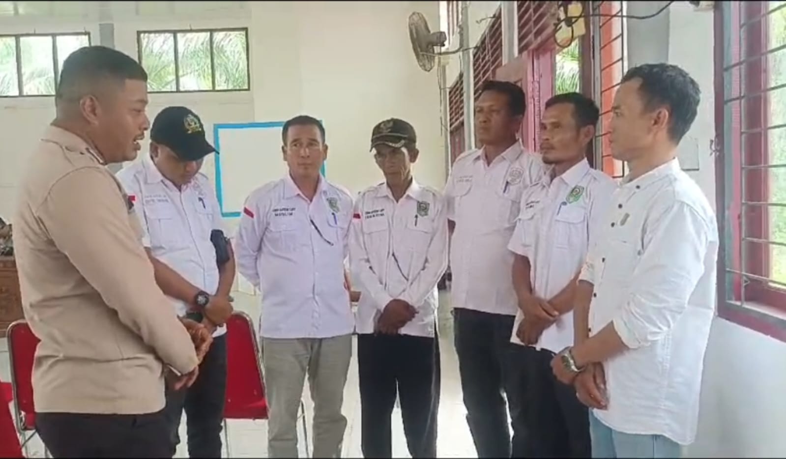 Polsek Sungai Apit Ajak Warga Jaga Keamanan Jelang Pilkada